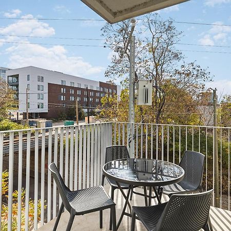 Luxury On The River 4 Beds 2.5 Bath, Walk To Downtown Apartamento Nashville Exterior foto